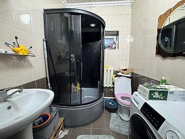 тынчтык ж м: Дом с благоустроенным двором и навесом для авто. - Одноэтажный дом с — 7