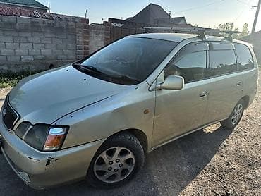 lada 2105: Toyota Gaia: 2003 г., 2 л, Автомат, Бензин, Универсал — 4