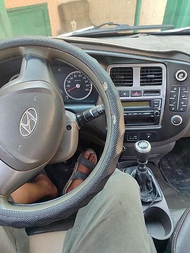 bmw x6 e71: Легкий грузовик, Hyundai, Стандарт, 3 т, Б/у — 1