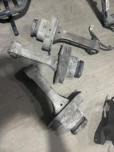 sonata: Задний правый рычаг Hyundai 2012 г., Б/у, Оригинал — 1