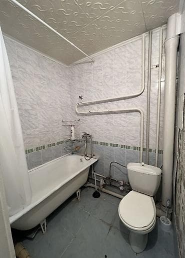 4: 1 комната, 33 м², 8 мкр 104 серия, 4 этаж, Косметический ремонт — 1