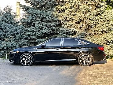 Honda Accord: 2018 г., 1.5 л, Автомат, Бензин, Седан — 4
