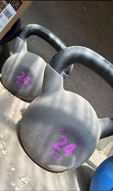 Гиря 24 кг — классическая чугунная/стальная kettlebell для силовых и
