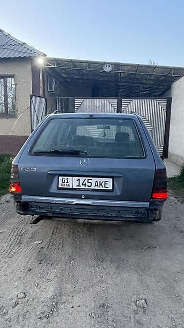 домик вагон: Mercedes-Benz W124: 1991 г., 2.2 л, Бензин, Универсал — 4