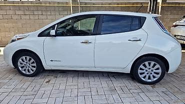 Продажа авто: Nissan Leaf: 2013 г., Электромобиль, Хэтчбэк — 1