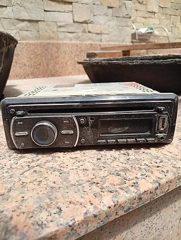sony pl: Автомагнитола 1-DIN с CD/MP3 и USB Описание и функции: - Форм-фактор — 2