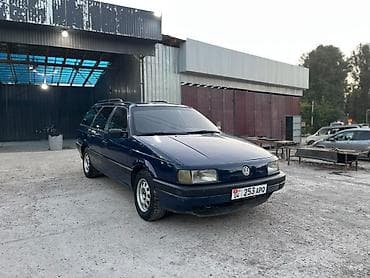 Унаа сатуу: Volkswagen Passat: 1990 г., 1.8 л, Кол менен иштөөчү, Универсал — 2
