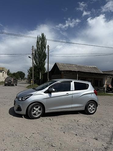 shevralet spark: Chevrolet Spark: 2018 г., Механика, Бензин, Хэтчбэк — 2