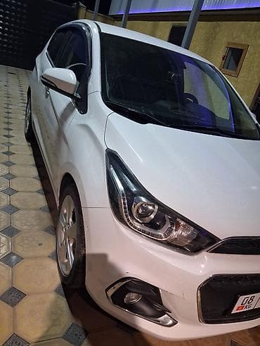 Унаа сатуу: Chevrolet Spark: 2019 г., 0.1 - engine capacity л, Автомат, Бензин, Хетчбек — 1
