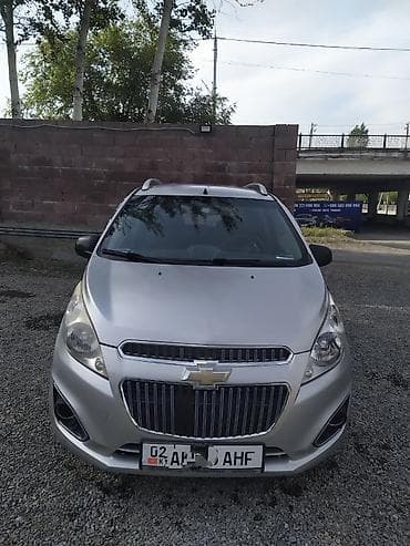 машина chevrolet gruze 2012: Chevrolet Spark: 2012 г., 1 л, Автомат, Бензин, Хэтчбэк — 1