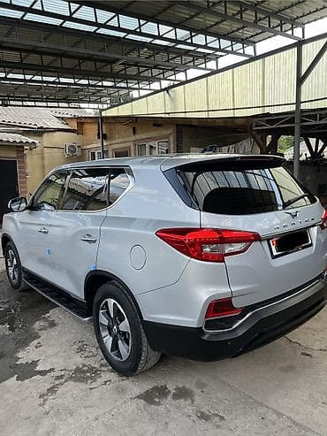 Транспорт: Ssangyong Rexton: 2018 г., 2.2 л, Автомат, Дизель, Внедорожник — 3