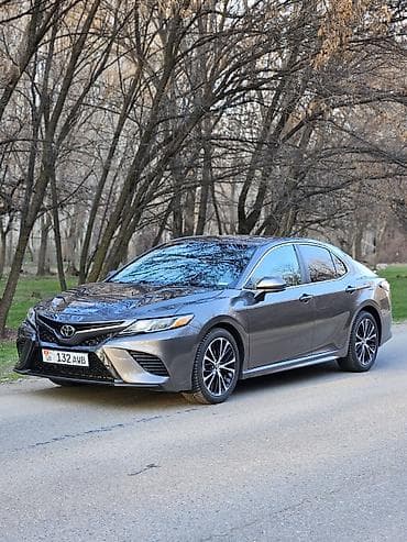 Toyota Camry: 2019 г., 2.5 л, Автомат, Бензин, Седан