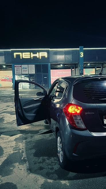 chevrolet spar: Chevrolet Spark: 2017 г., 1 л, Автомат, Бензин, Хэтчбэк — 2