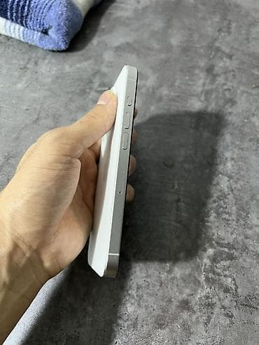 ipad pro 10: IPhone 15 Pro, Б/у, 256 ГБ, White Titanium, Защитное стекло, 84 % — 3