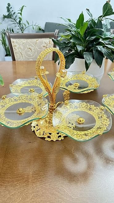 candy bar: 2 шт Роскошная этажерка-конфетница с ручкой из золочёного металла и — 3