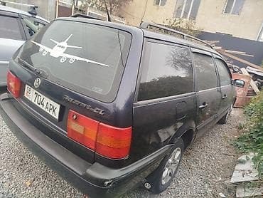 Продажа авто: Volkswagen Passat Variant: 1993 г., Универсал — 2