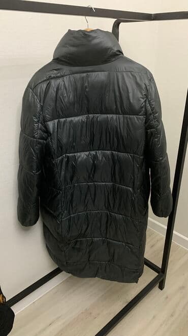 спортивное оборудование: Продаю зимнюю куртку‼️‼️‼️цвет Хаки, заказывала в Манго с Турции, мега — 2