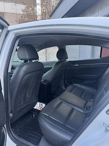 kia 2017: Hyundai Avante: 2018 г., 1.6 л, Автомат, Бензин, Седан — 5