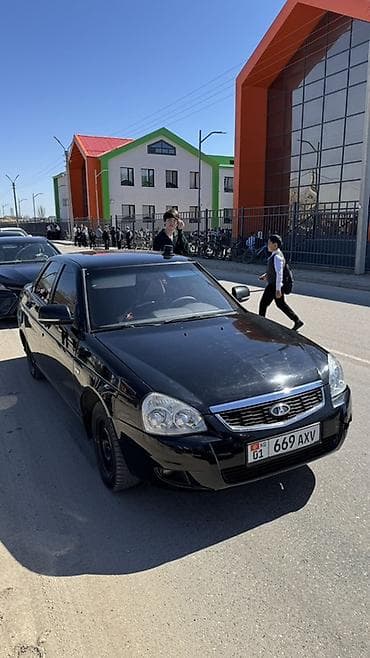 bmb m5: ВАЗ (ЛАДА) Priora: 2010 г., 1.6 л, Ручные, Бензин, Седан — 1