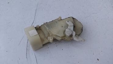 key maker: Замок двери Toyota 1998 г., Б/у, Оригинал, Япония — 1