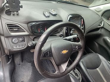 шеврале вольт: Chevrolet Spark: 2020 г., Вариатор, Бензин, Хэтчбэк — 10