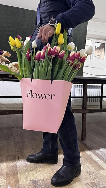 фуксию: Всем привет 👋 продаю Тюльпаны 🌷 упакуем как на фото и доставим — 5