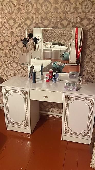 Спальный гарнитур, Двуспальная кровать, цвет - Белый