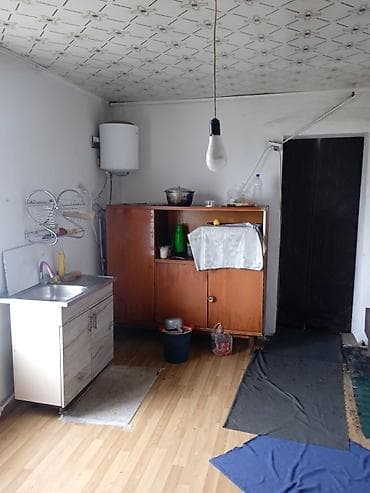 Продажа домов: Продаётся частный дом с большим двором и хозяйственными постройками — 9