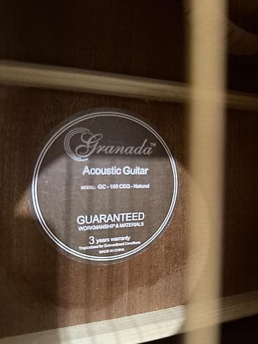 Музыкалык аспаптар: Срочно продается электро-акустическая гитара 40 размер в идеальном — 6