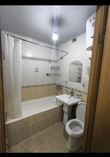 Недвижимость: 1 комната, 35 м², 12 мкр 106 серия улучшенная, 5 этаж, Косметический ремонт — 3