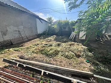 бишкек үй: 🏡 Продаётся 3-комнатный дом с участком 2,7 соток 📍 Первая линия — ул — 2