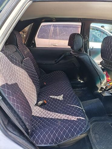 honda odyssey rb: Volkswagen Passat: 1994 г., Седан — 8