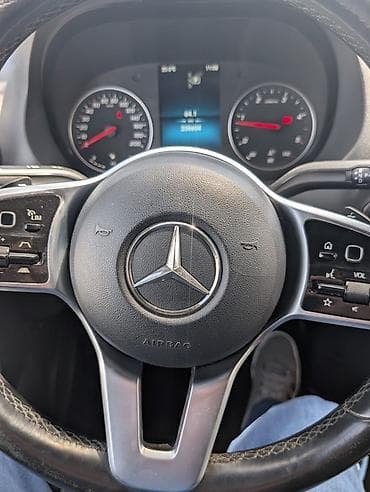 Транспорт: Жеңил жүк ташуучу унаа, Mercedes-Benz, Колдонулган — 9