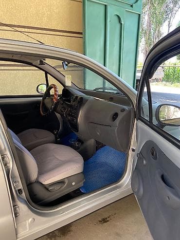 Унаа: Daewoo Matiz: 2010 г., 0.8 л, Кол менен иштөөчү, Бензин — 6