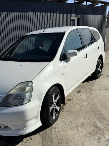 как можно купить машину в рассрочку: Honda Stream: 2003 г., 1.7 л, Автомат, Бензин, Универсал — 2