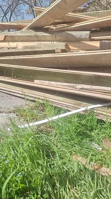 осб буу: Доски и брус разной длины и толщины (строительный пиломатериал). На — 1