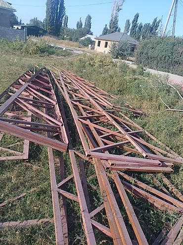 лестницы строительные: Село Фрунзе. Металлические фермы для крыши/навеса. длина фермы 8,5м — 1