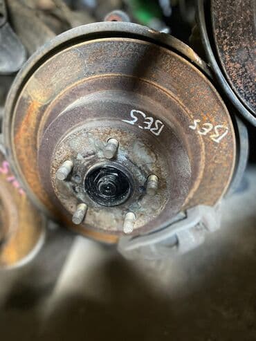 средний кузов двух скат: Toyota Crown Athlete,Crown Majesta, Mark 2 100 кузов, Subaru Legacy B4 — 11