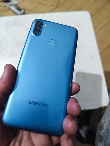 note 9 s: Samsung Galaxy A11, Б/у, 32 ГБ, цвет - Черный, 2 SIM — 4