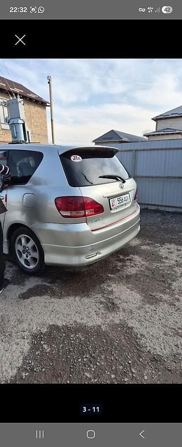 windom 2003: Toyota Ipsum: 2004 г., Минивэн — 5