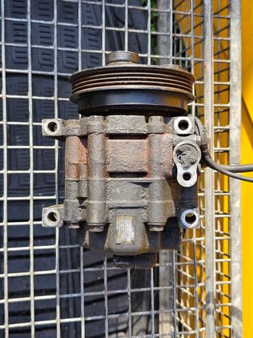 промышленные компрессор: Компрессор Mazda 1994 г., Б/у, Оригинал, Германия — 15