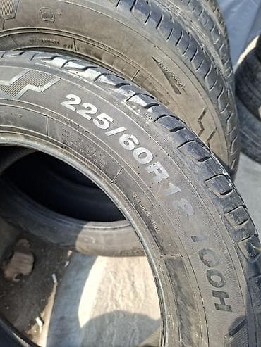 Шины: Шины 225 / 60 / R 18, Лето, Б/у, Комплект, Внедорожные (АТ/МТ) — 5
