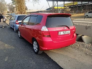 Honda Jazz: 2008 г., 1.3 л, Механика, Бензин, Хэтчбэк at lalafo.kg Honda Jazz: 2008 г., 1.3 л, Механика, Бензин, Хэтчбэк