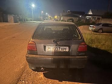 сурочно: Volkswagen Golf: 1994 г., 1.6 л, Механика, Бензин, Хэтчбэк — 3