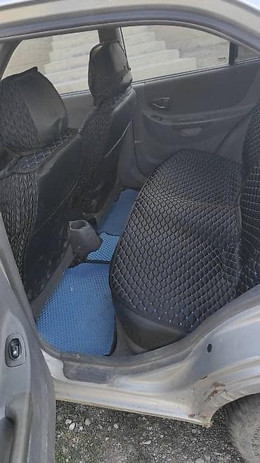 2106 2107: Hyundai Accent: 2002 г., Автомат, Бензин, Хэтчбэк — 7