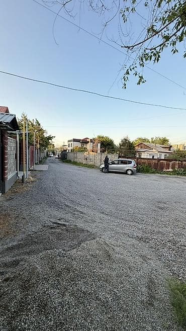 продаю дом кудайберген бишкек: 🏡 Продается современный дом под ПСО — $200,000 Продается стильный дом — 5