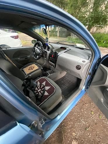 авто духи: Chevrolet Aveo: 2005 г., 1.4 л, Механика, Бензин, Хэтчбэк — 4