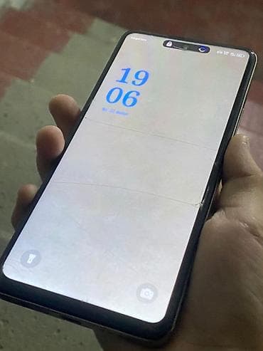 apple iphone se: Infinix Note 30, Б/у, 256 ГБ, цвет - Оранжевый, 2 SIM — 2