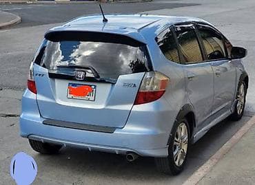 tesla model 3: Honda Fit: 2010 г., 1.5 л, Автомат, Бензин, Универсал — 1