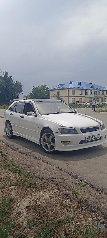 geely coolray 2025: Toyota Altezza: 2003 г., 3 л, Автомат, Бензин, Универсал — 1
